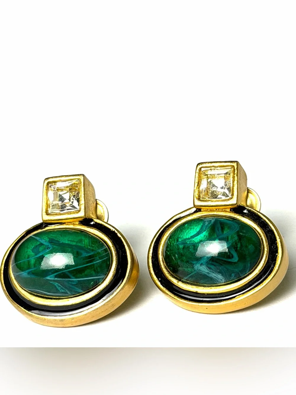 Vintage Mamselle Made in USA Clip-On Earrings Green Cabochon Rhinestone Gold Ton